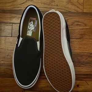 Black Classic Twill Slip On Vans